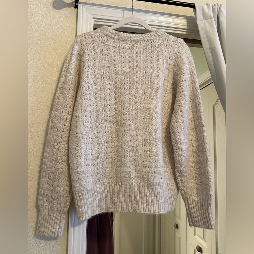 Neuflora Cream/Beige Sweater; Size M - Picture 2 of 4